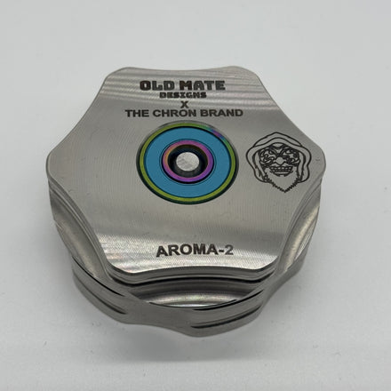 A colab between Old Mate Designs and The Chron Master, bringing the classic aroma designs with custom coloured and anodized bearings! 